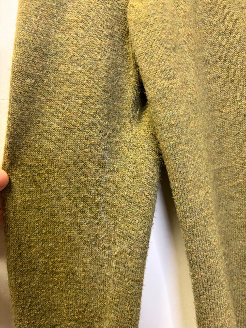 Chelsea & Theodore Olive Green Ruffle-Trim Button Cardigan Size Large - Picture 5 of 5